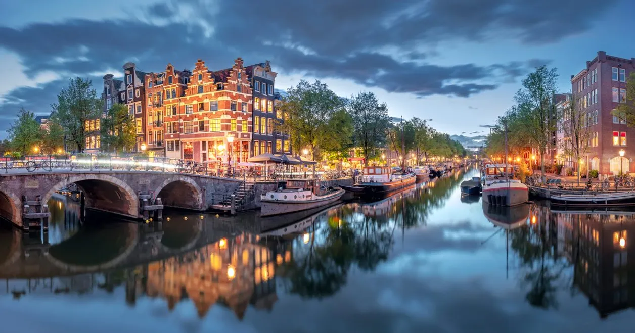 Vertaalbureau Amsterdam: Complete Gids voor Zeldzame Talen