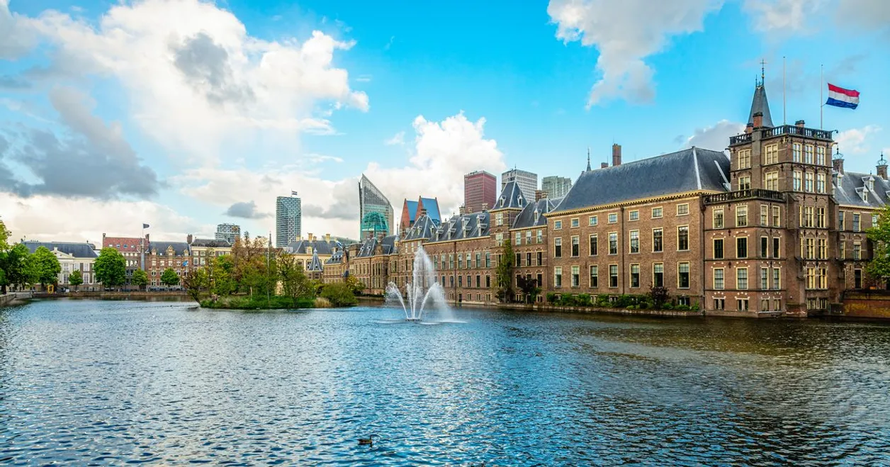 Vertaaldiensten in Den Haag: Expert Gids voor Internationale Stad