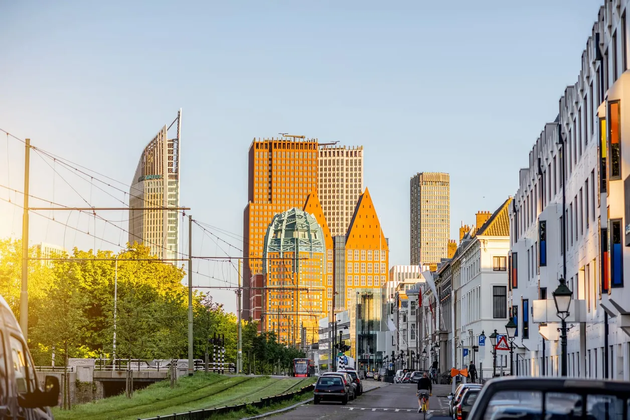 Vertaaldiensten in Den Haag: Deskundige Gids voor Professionele Vertalingen 2026